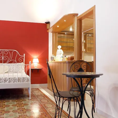 Bed & Breakfast Maia House Santo Stefano di Camastra