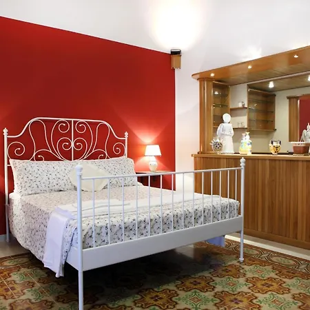 Maia House * Santo Stefano di Camastra